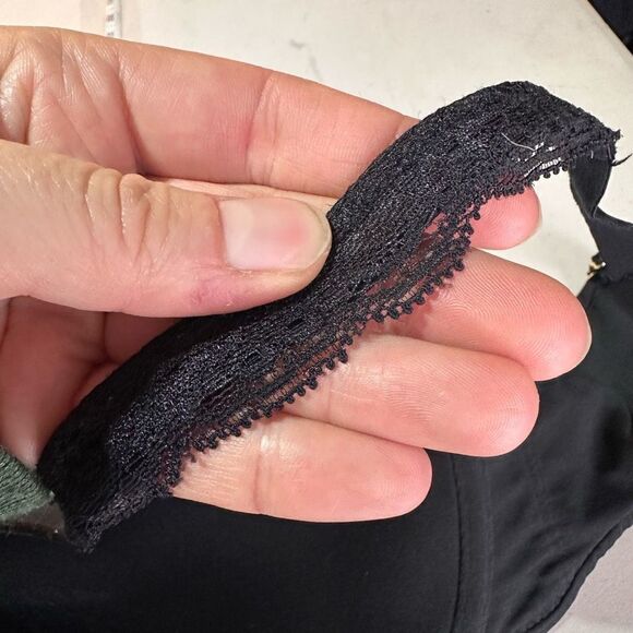 Soma Embraceable Full Coverage Lace Trim Underwire Black Bra - Size 36DD - Picture 8 of 12